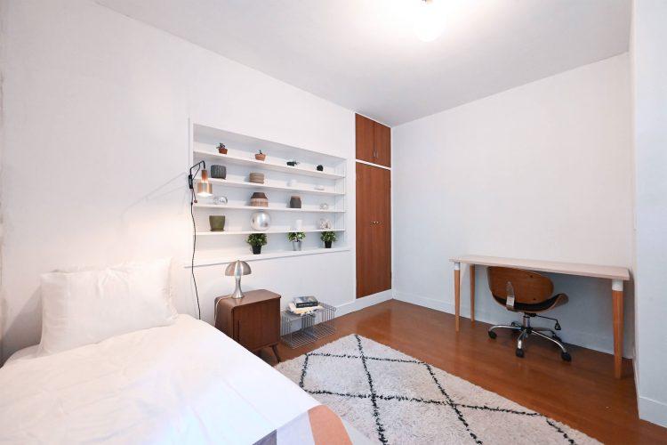 1F寝室 控室としても使用可能