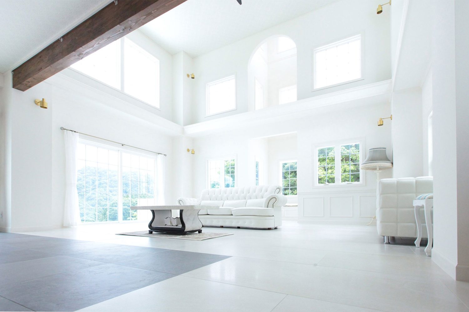 自然光がたっぷり入る約50㎡のリビング