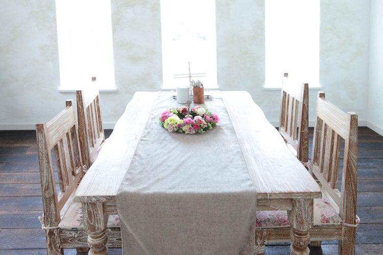 リラックスできる落ち着いたダイニング