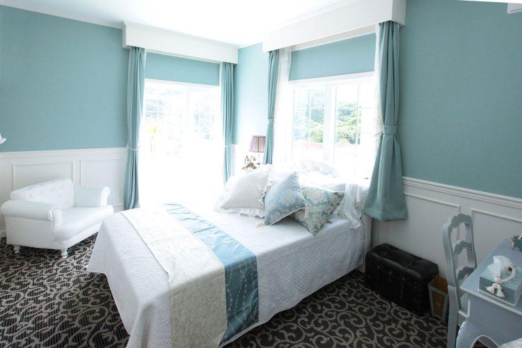 ラグジュアリーなベッドルーム