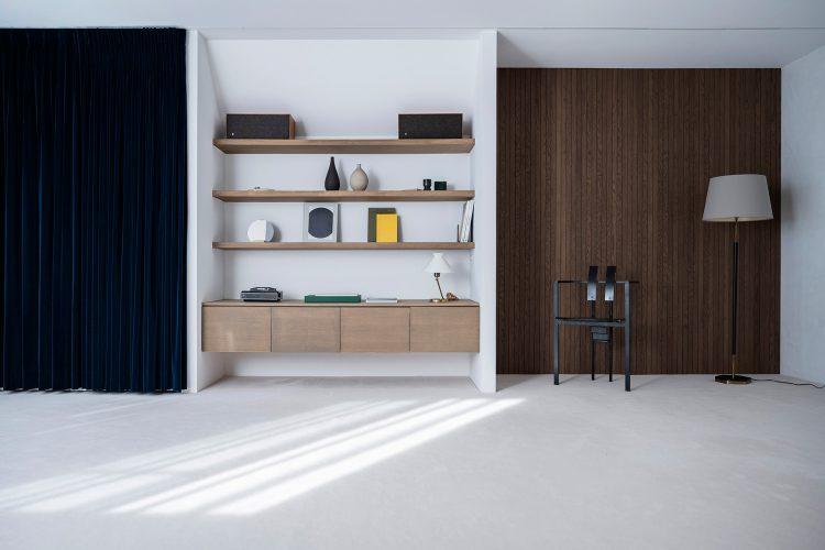 ベルベットカーテンで背景が変化する演出壁