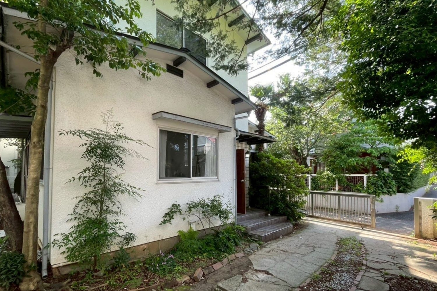 駐車場所 / 搬入経路