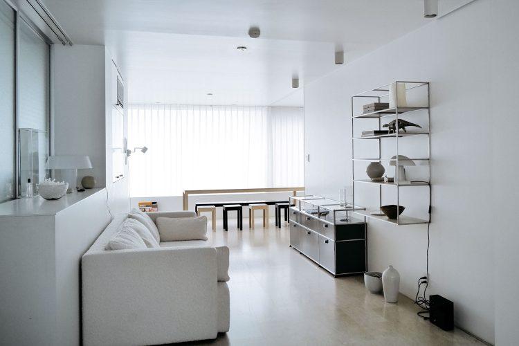 南側には光を取り込める大きな窓