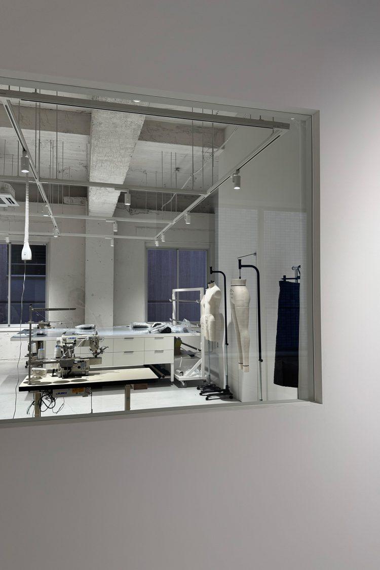 ファクトリー(土日祝日のみ・事前要相談)