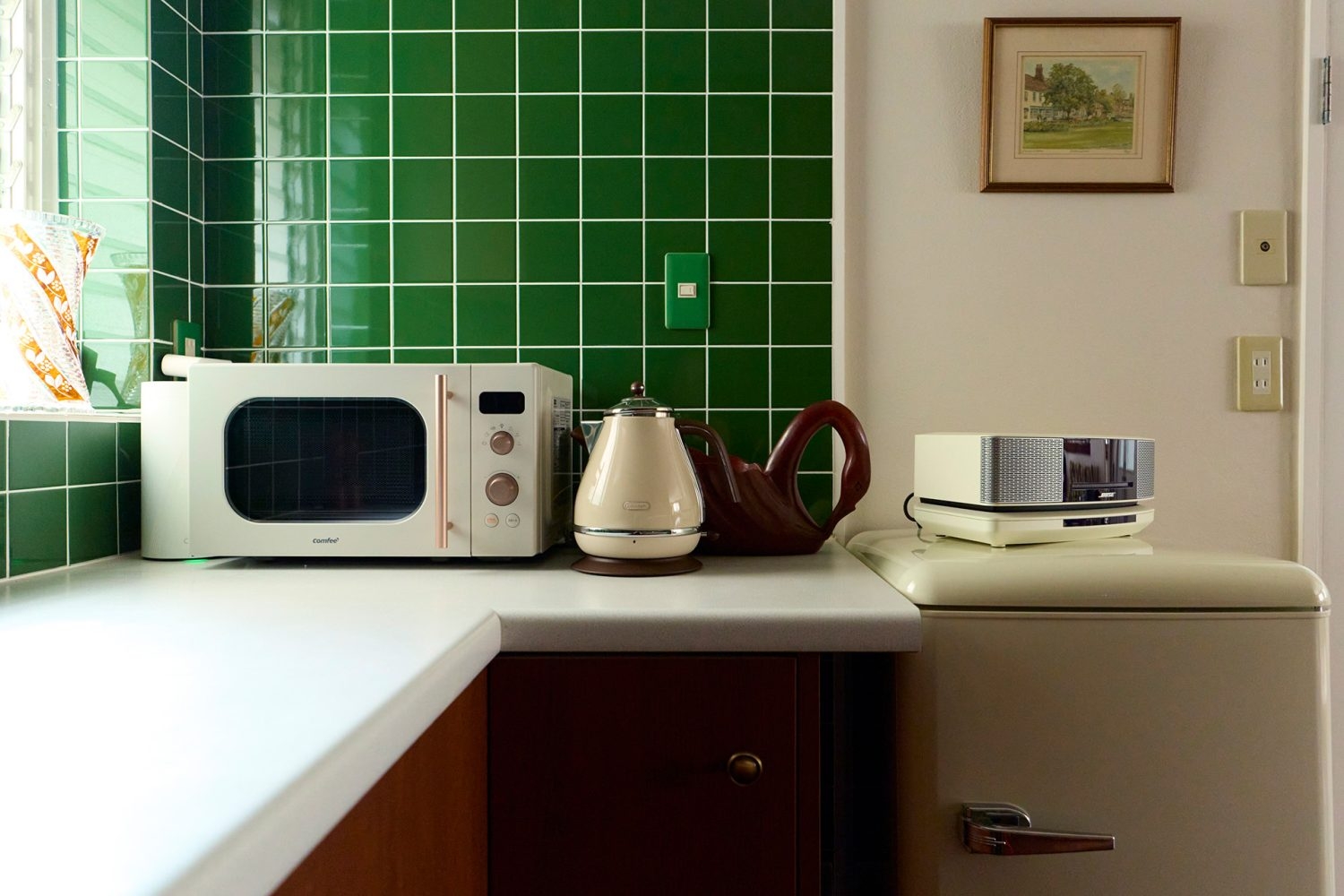 レンジ・ケトル・冷蔵庫も完備