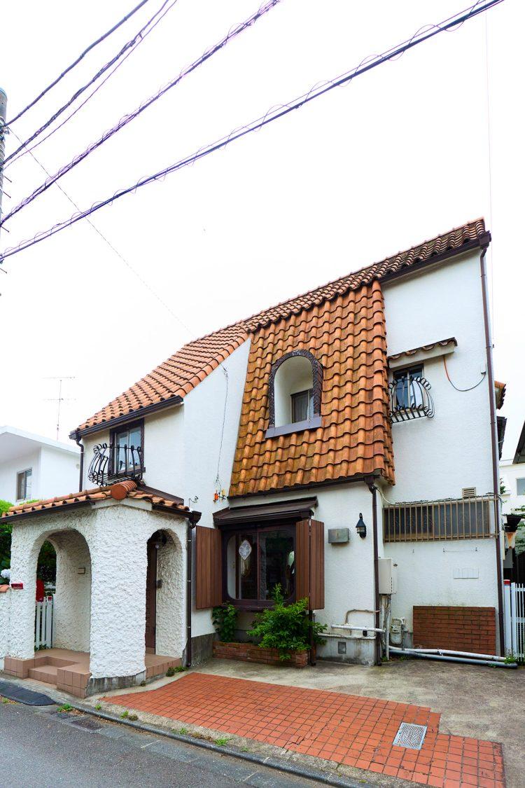 オレンジ屋根の一軒家