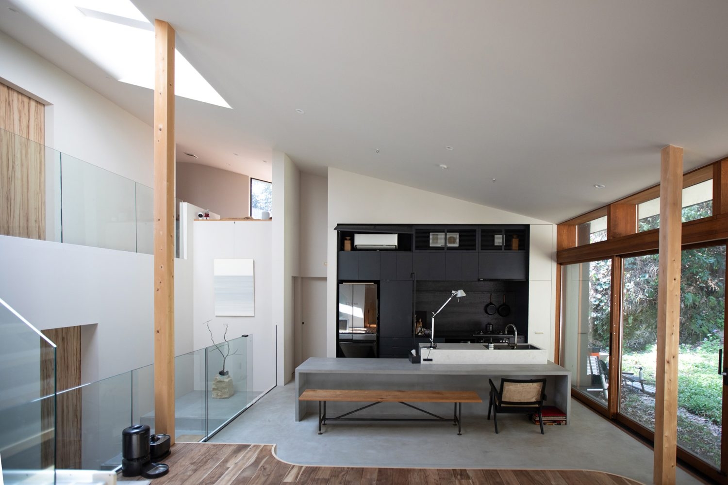 リビングからみたキッチン