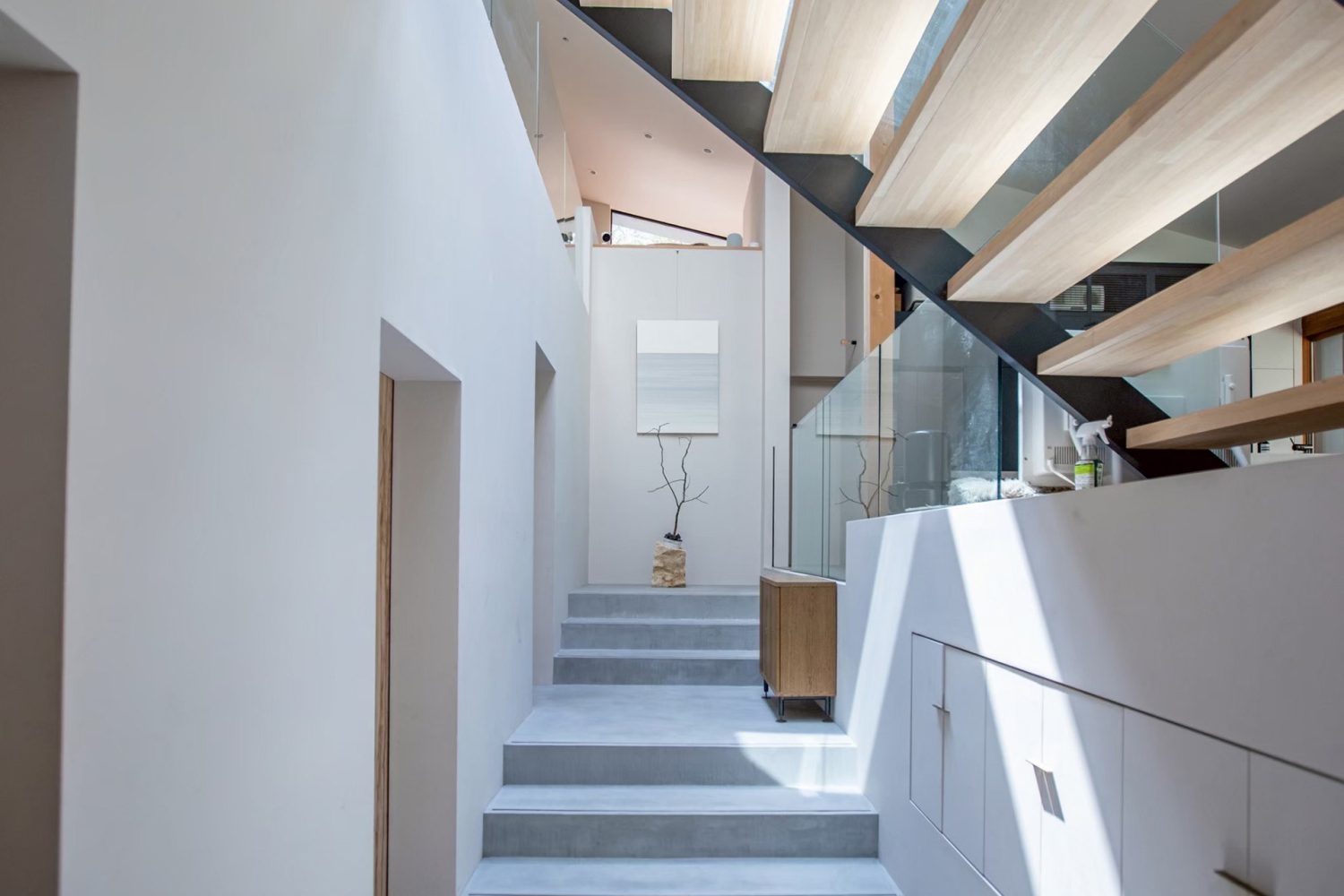 美術館のようなエントランス