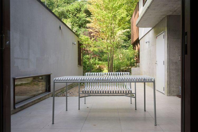 お貸し出し可能なテーブルとベンチ