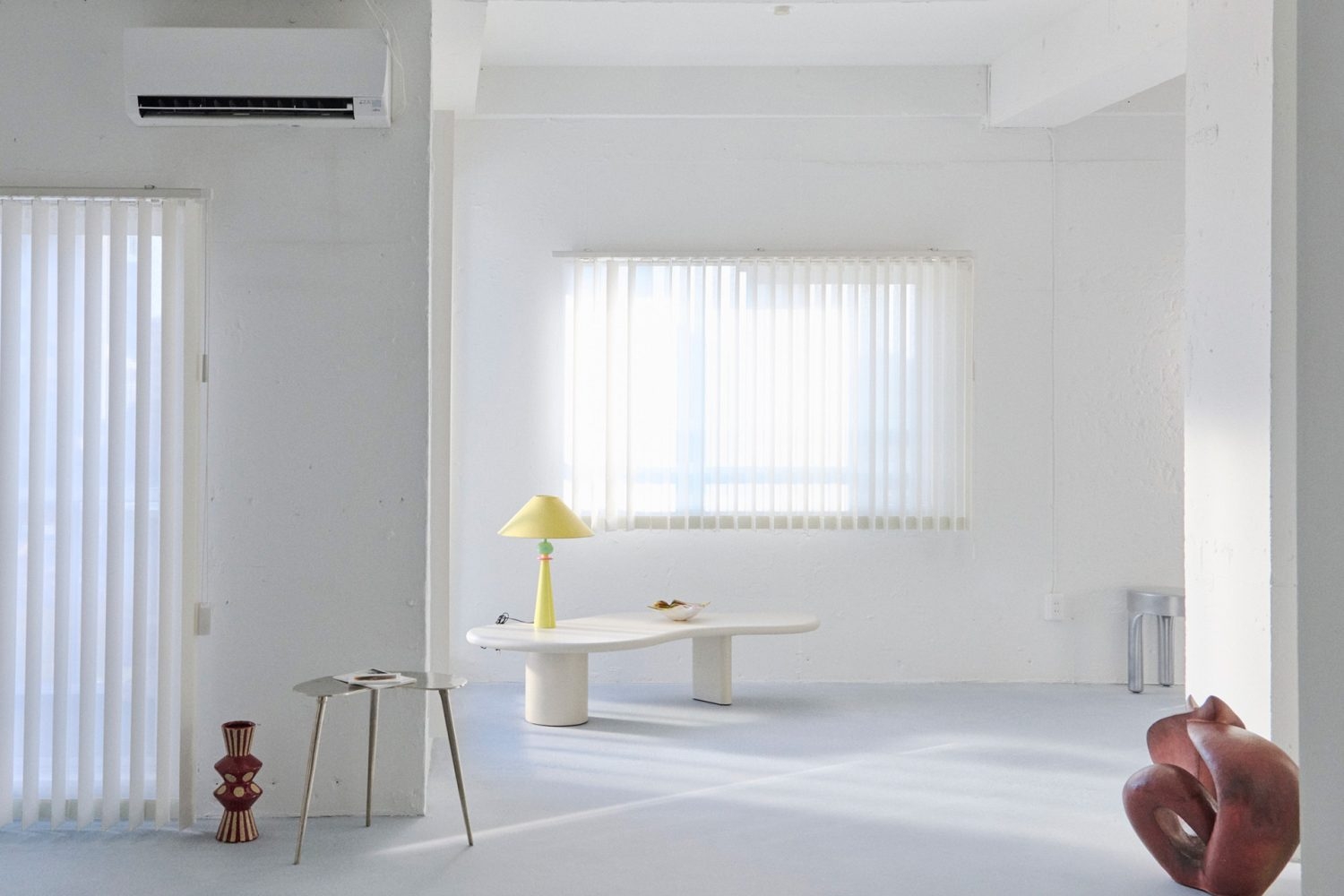 空間の凹凸が陰影感を演出