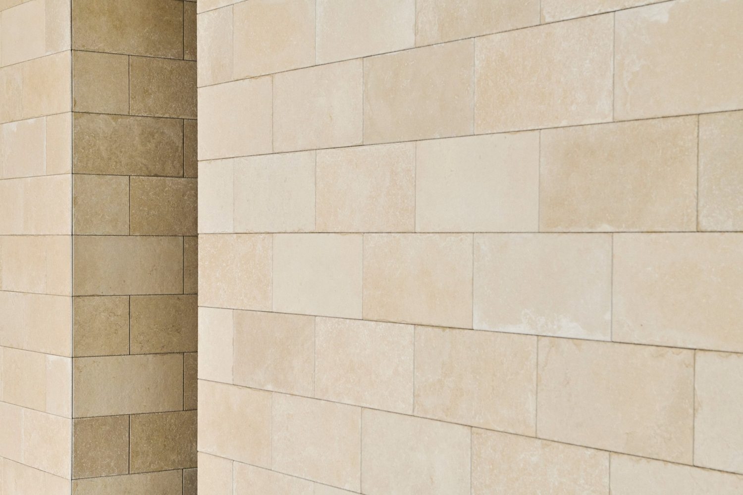 開口部分をフレームのように活かして撮影も