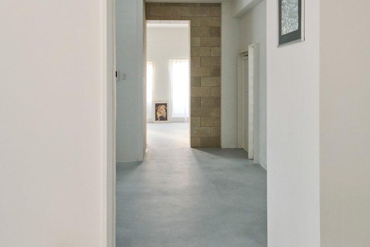 空間同士を繋ぐ通路部分もニュアンスたっぷり