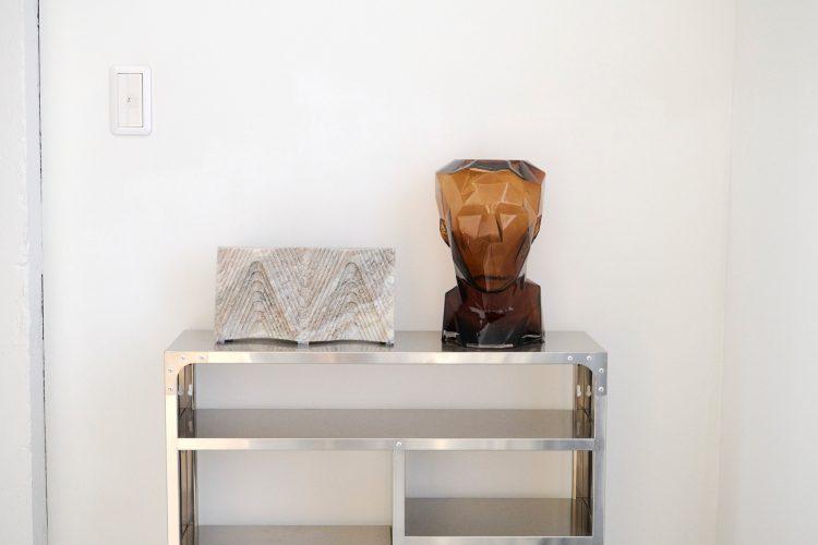 小物・プロダクトの物撮影にも便利なシェルフ