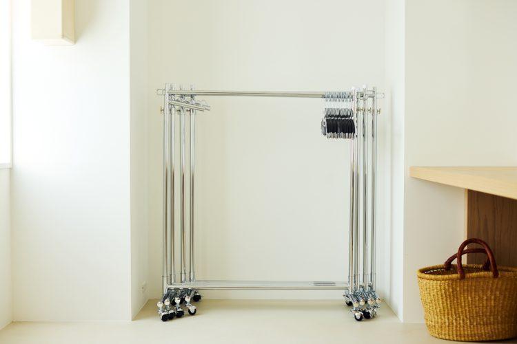 ハンガーラック4台