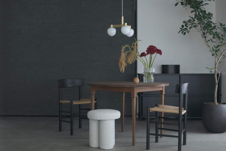 ダイニング / エレベーター側に可動壁を設置