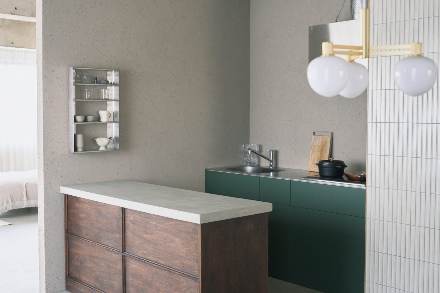 可動式洗面台の天板を替えてキッチンカウンターとしても