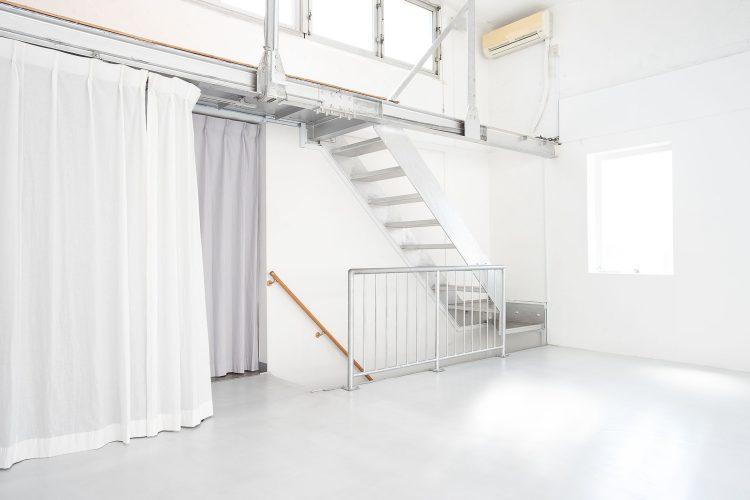 階段を登りルーフトップへ