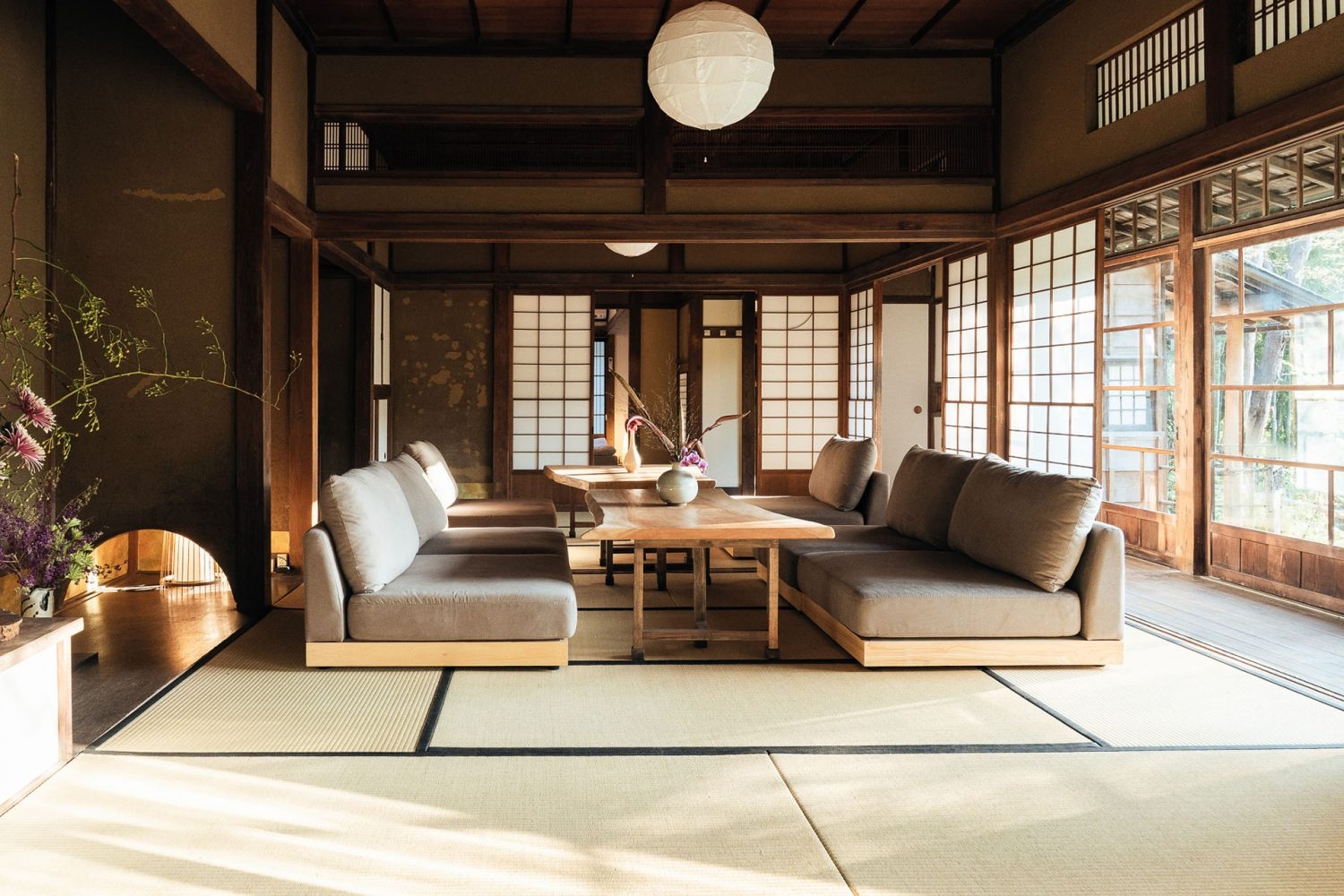 母屋 居間 A6畳・B8畳 北東向き