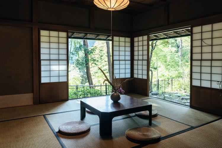 離れ居間 9畳 南西向き