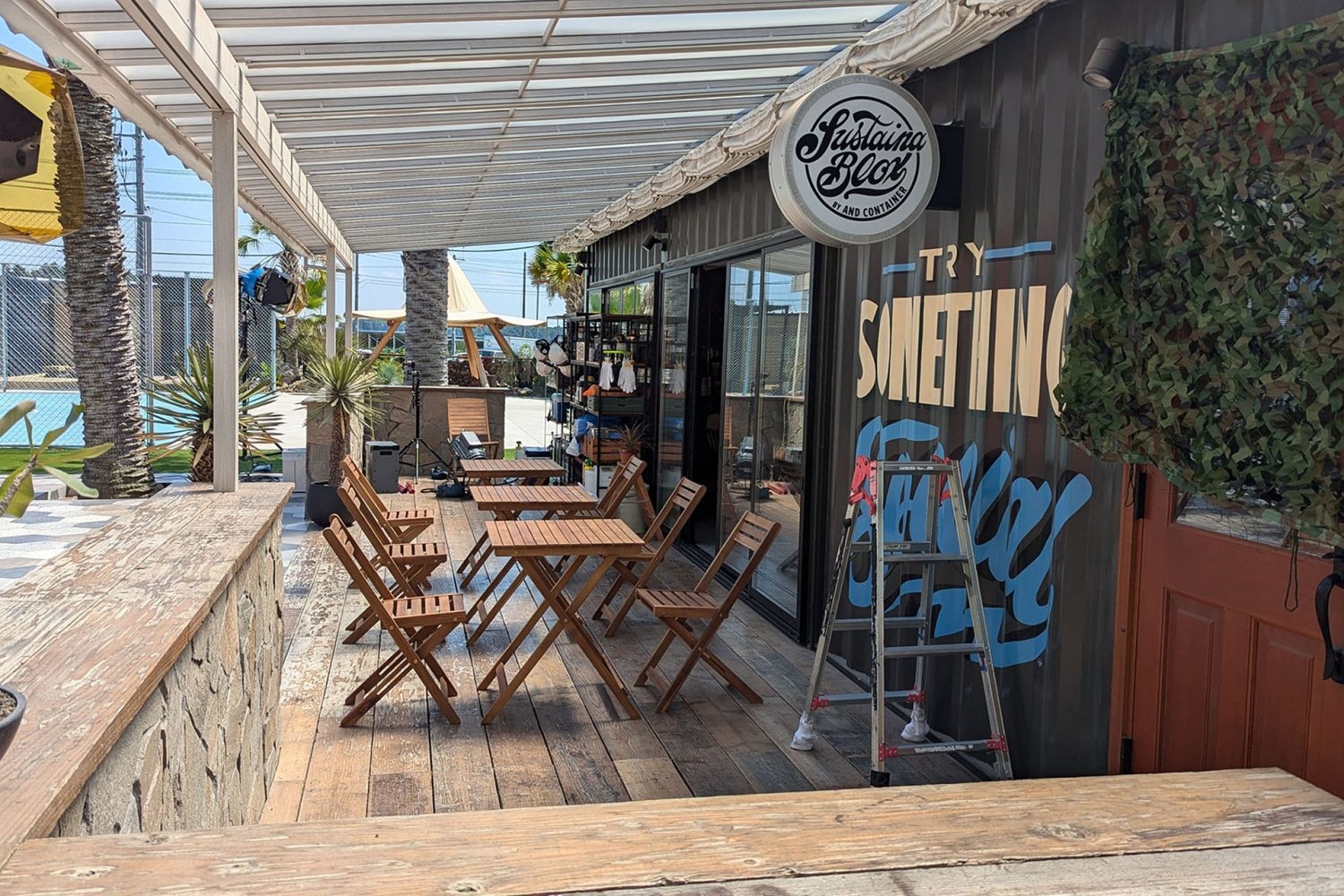 カフェのテラス(西海岸エリア)