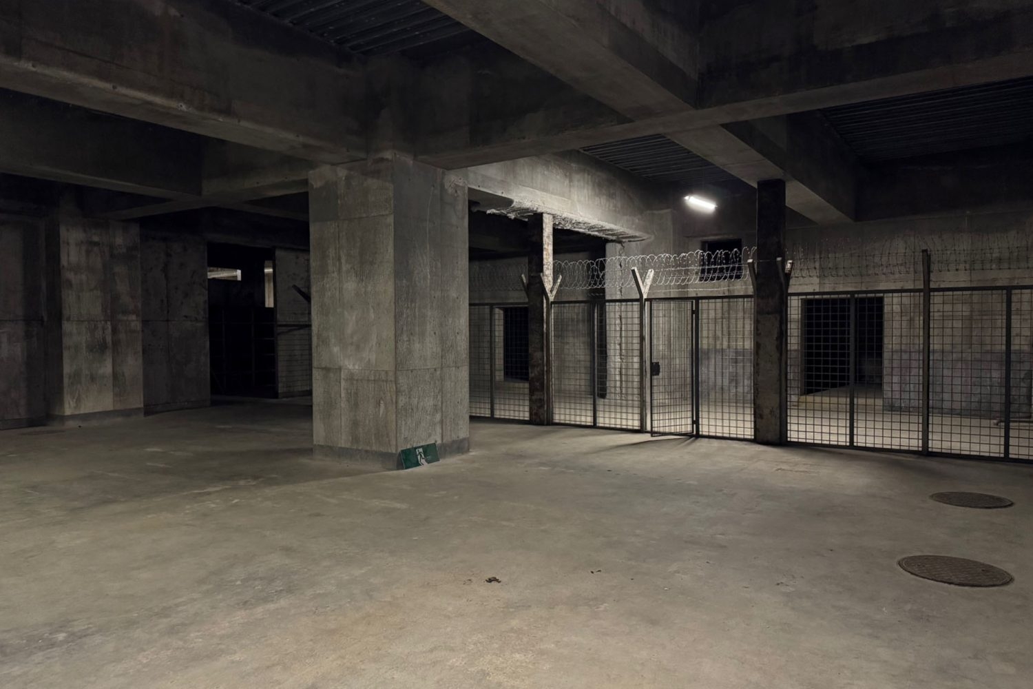 ホテル棟 B3Fピット