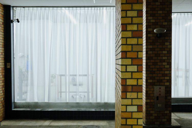 夜の撮影も対応可能 / 地下にあり秘密基地のような空間