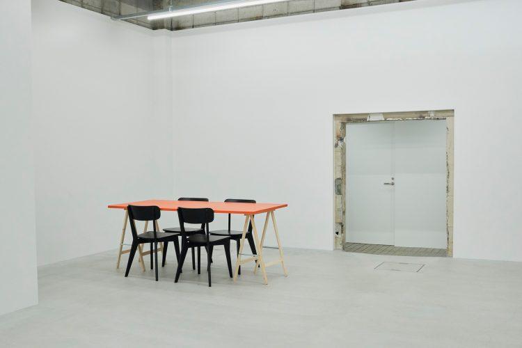 スタジオのプロップは自由にレイアウト可能