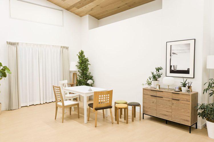 メインst:パネル壁 設置例(要予約)