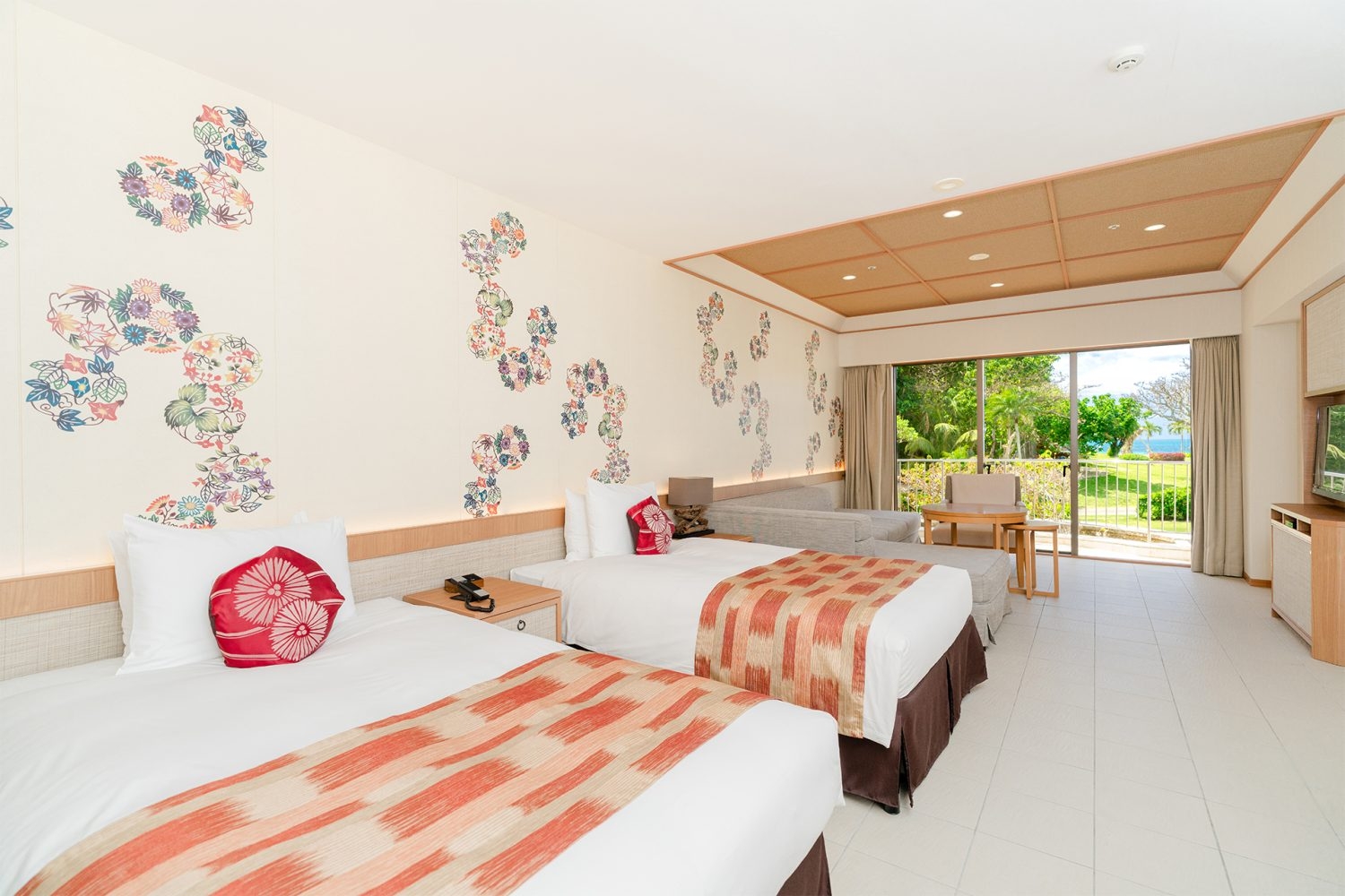 オプション:庭に面したファミリー洋室 / 控室としても