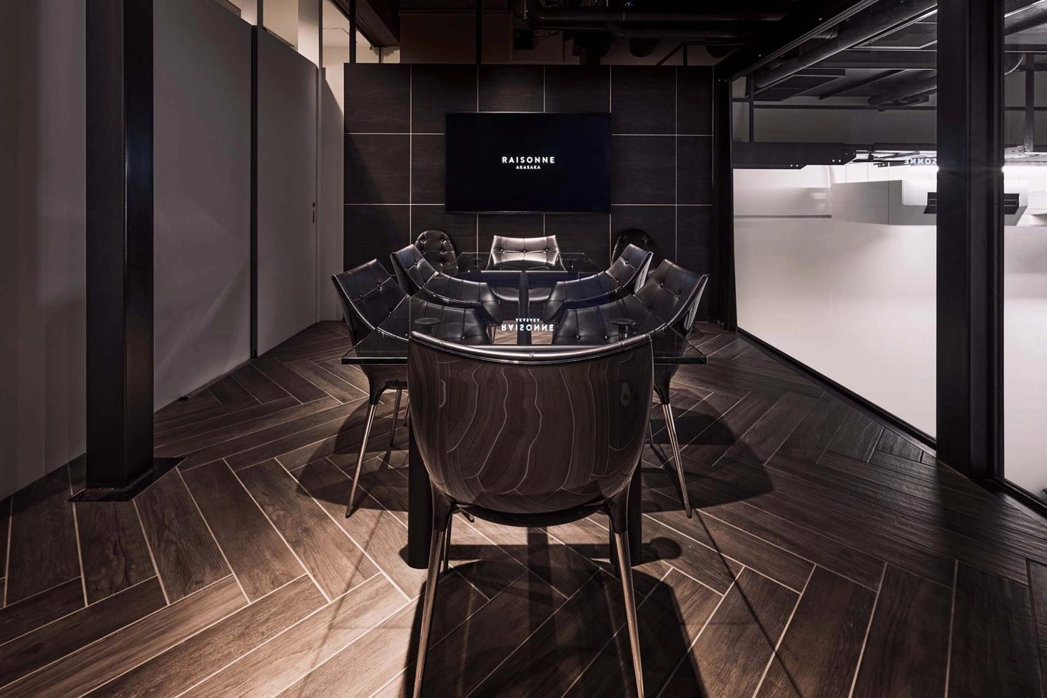 オプション:B1F ミーティングルーム