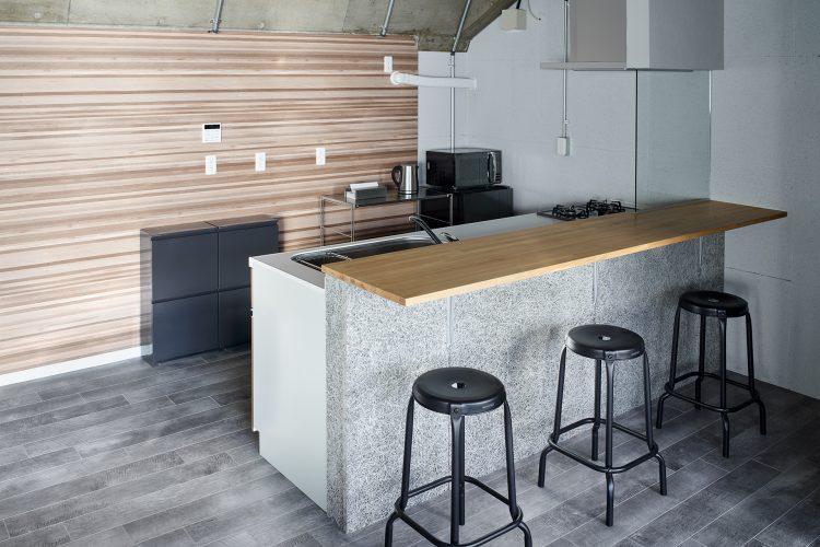 オプション:2F キッチンの利用も可能