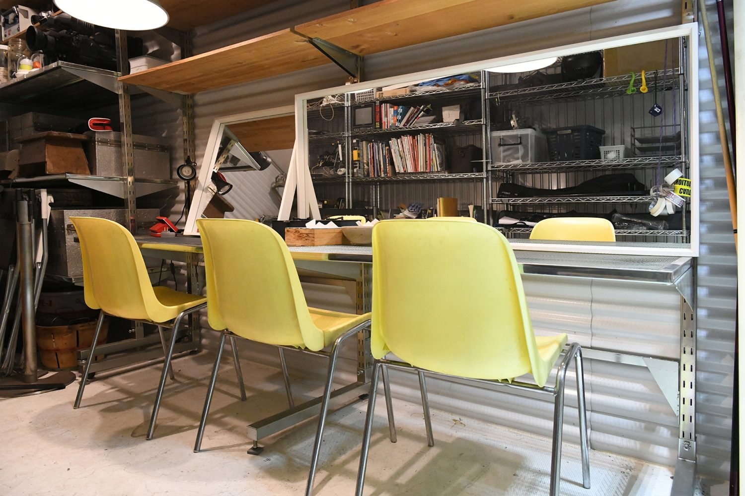 2F 2人同時にメイクできるメイクルーム