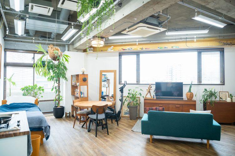 家族の団欒シーンも