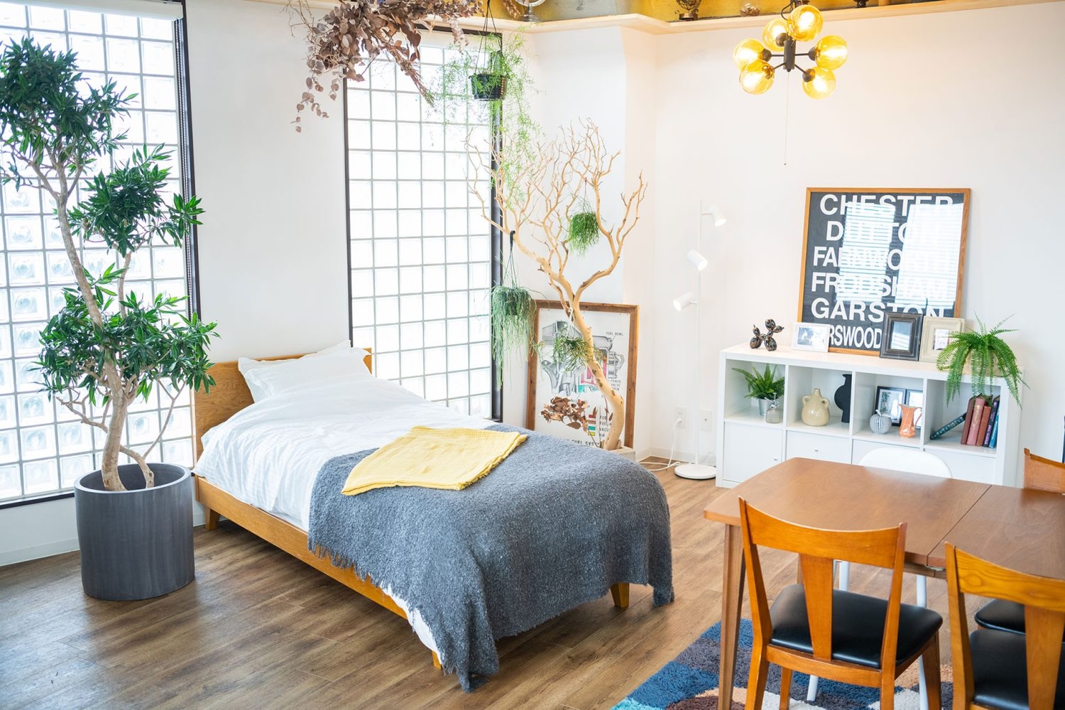 ベッドリネンを変えて女性一人暮らしも