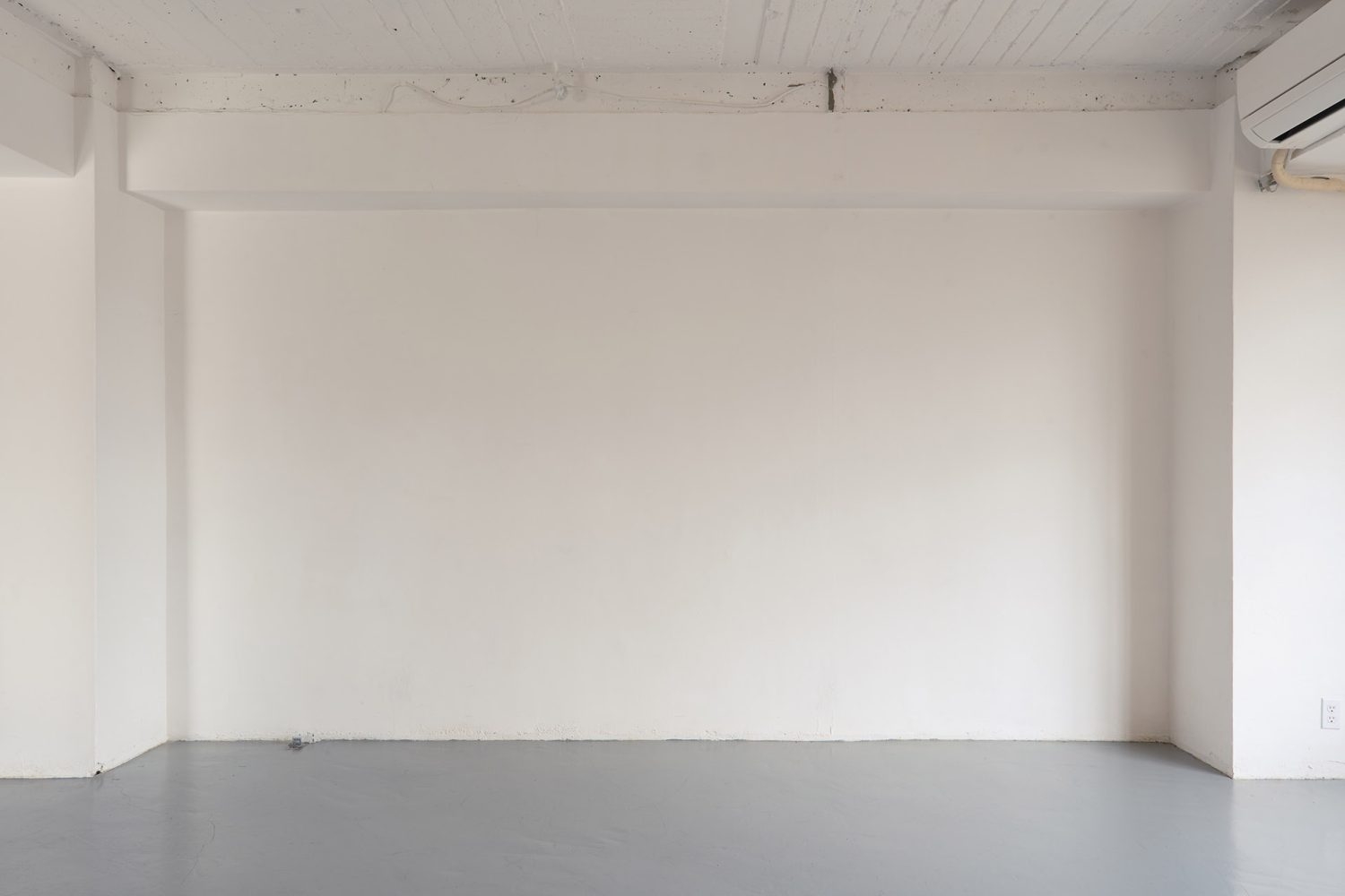 安心安定の白壁