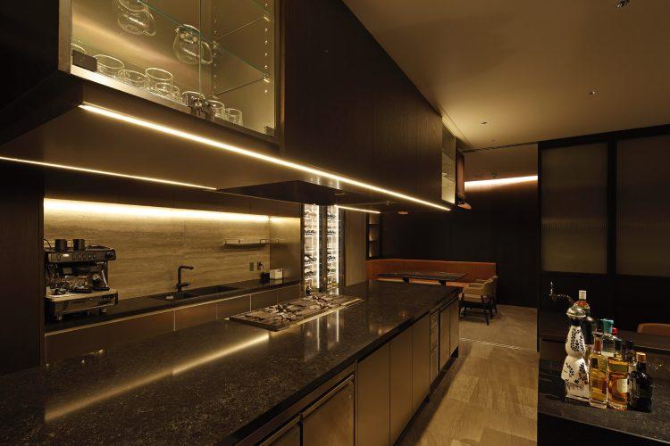 選び抜かれた設備のキッチン