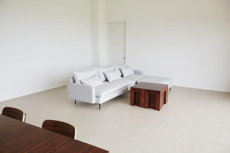 分割できるL字型ソファ