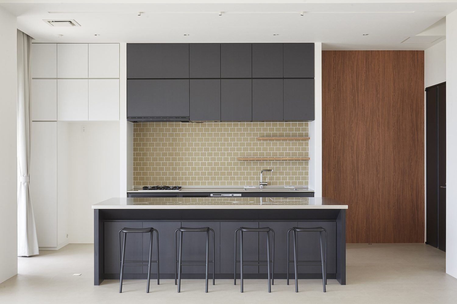 調理のできるアイランドキッキン