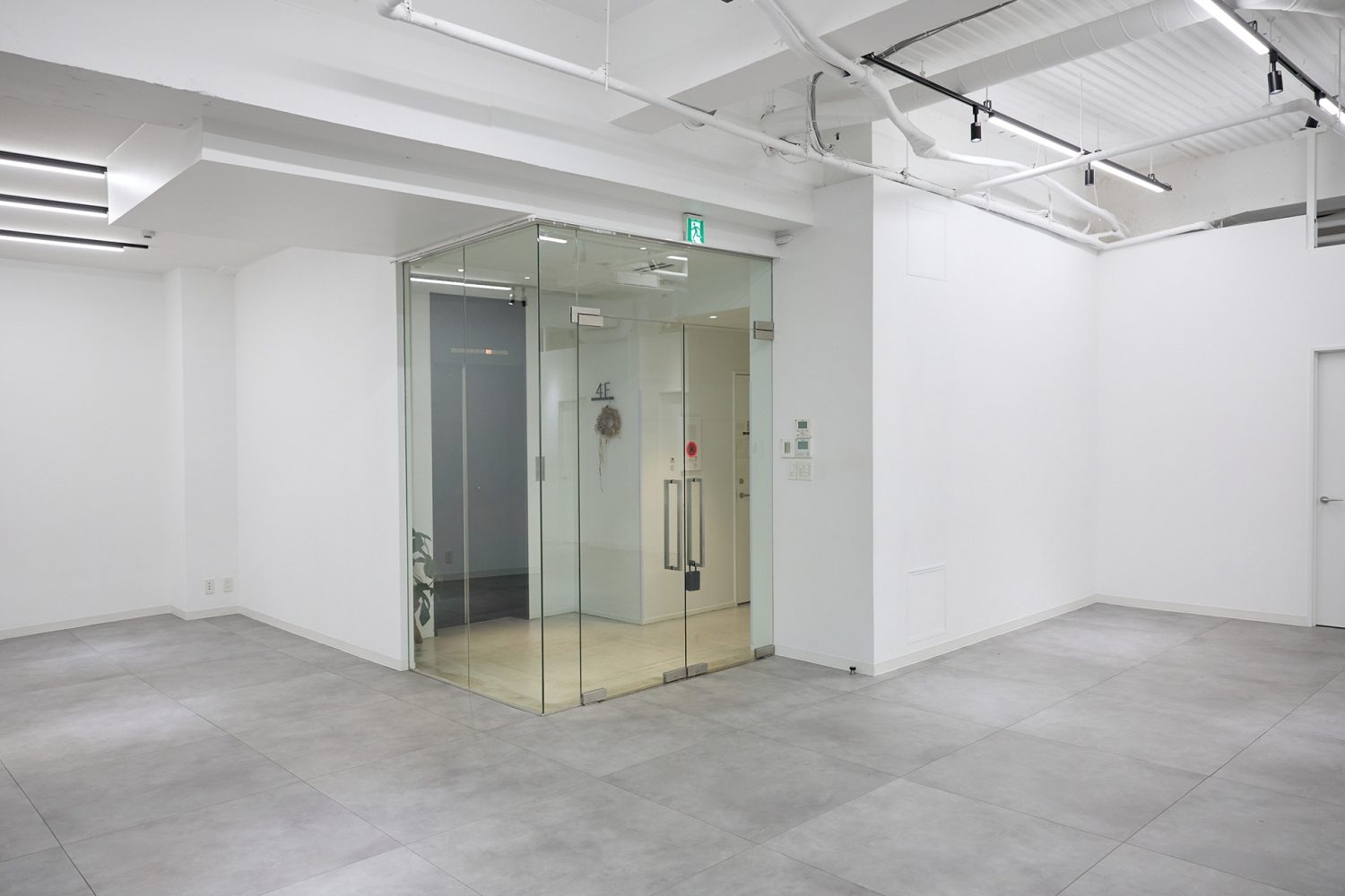 カーテンを取り外したフルオープンの状態(要相談)