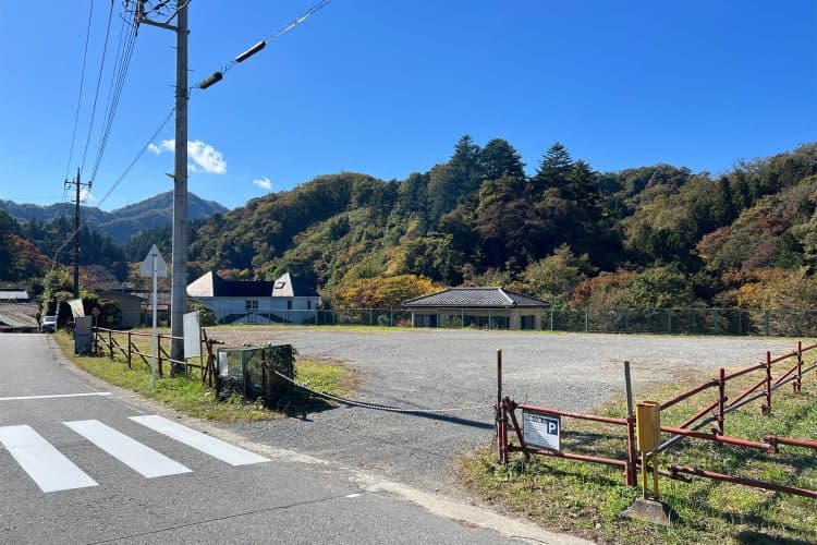 オプション:提携大型駐車場(乗用車15台以上可・要事前予約)