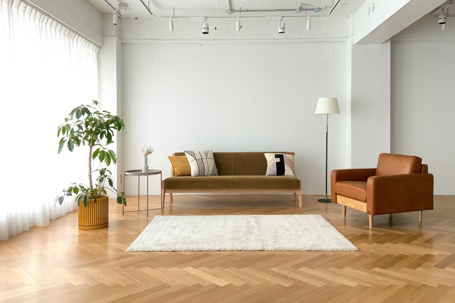 Aスペース / ソファをメインにシンプルなリビング配置