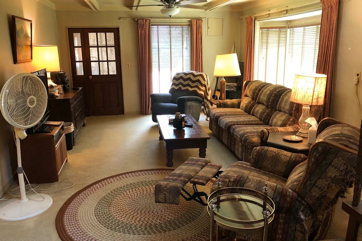 1F リビングルーム