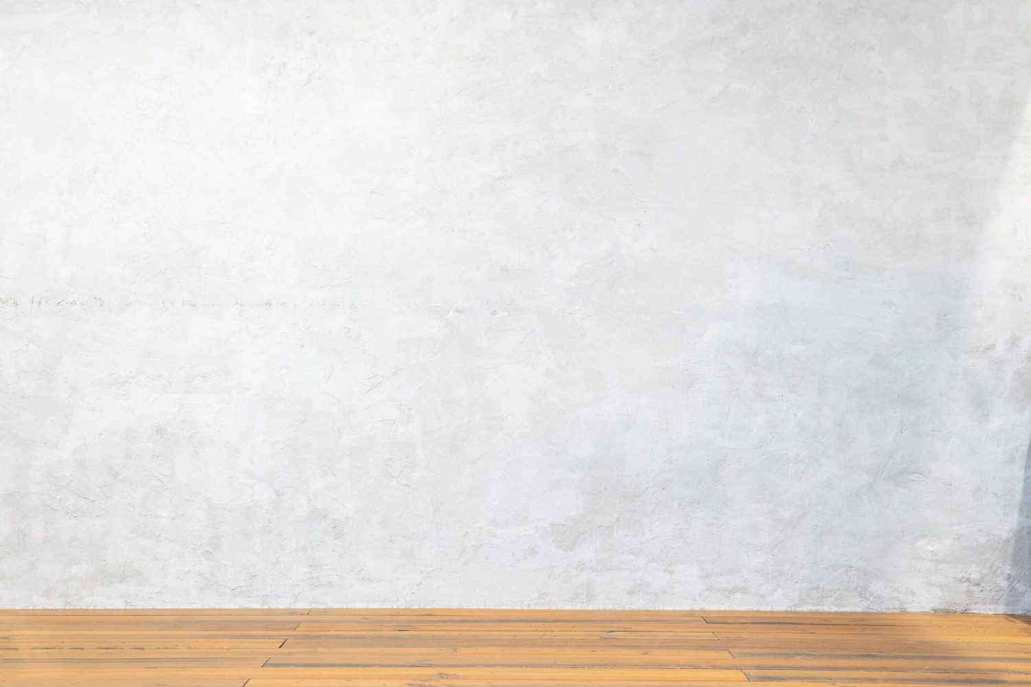 白壁とフローリング