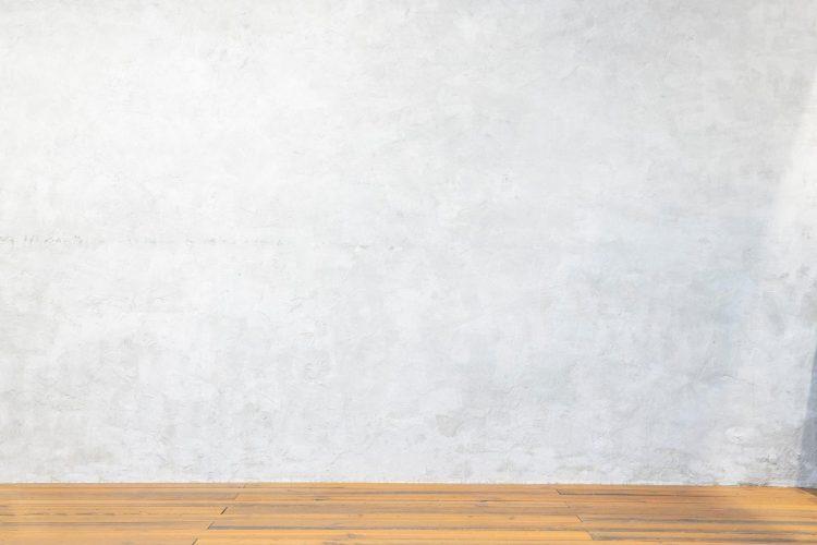 白壁とフローリング