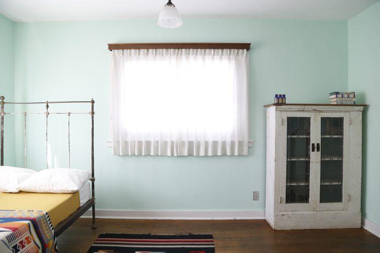 ヴィンテージブックシェルフとブックス