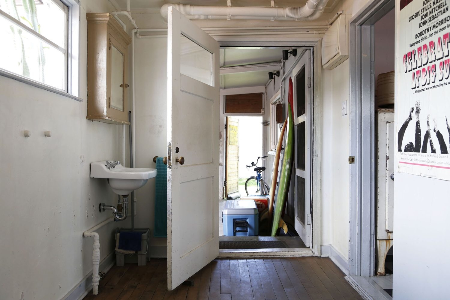 ランドリールーム / ガレージ 出入口