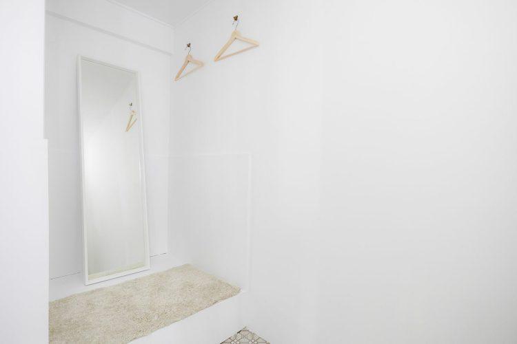 フィッティングスペースと全身鏡