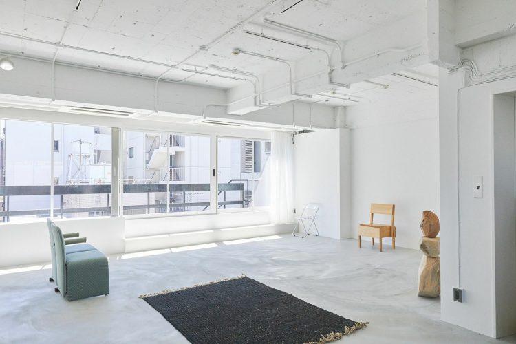 6F エレベーター側からバルコニー側