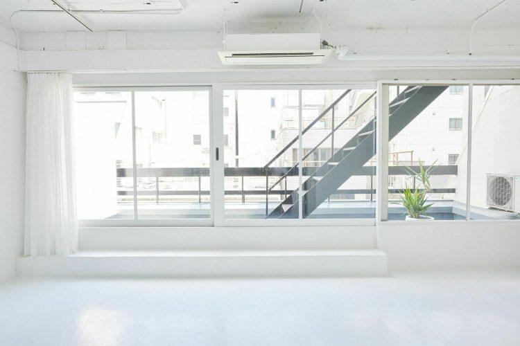 5F バルコニーへの窓を閉めた状態