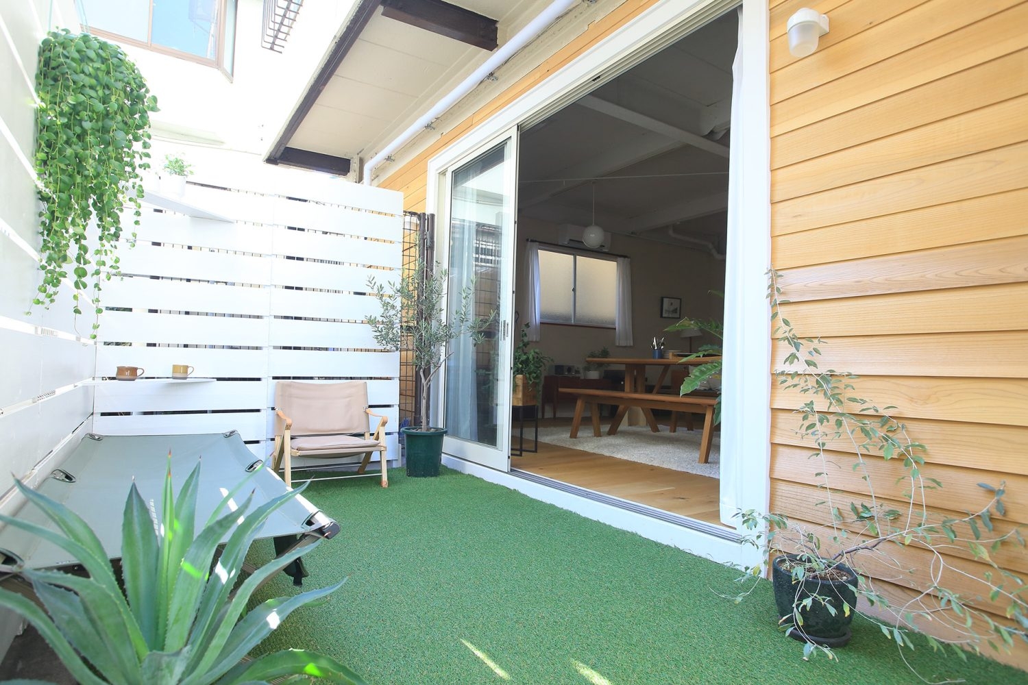 リビング外観 / 庭との繋がりを活かした撮影が可能